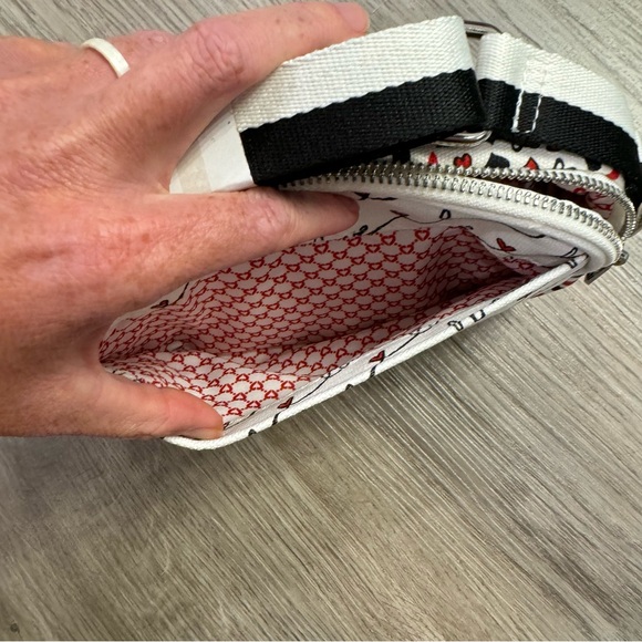 Brighton Love Scroll Crossbody - Picture 11 of 12